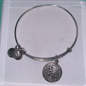 alex and ani silver bangle
